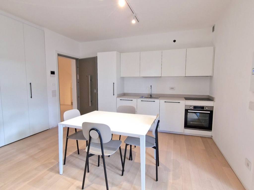 Appartamento a Riccione in Viale Trento Trieste, 118 - Foto 3