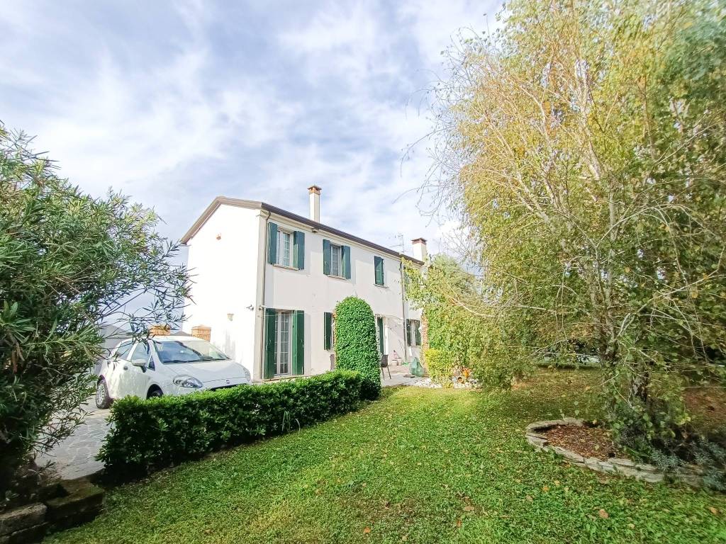 Villa a Adria in Via Burchio, 29 - Foto 5