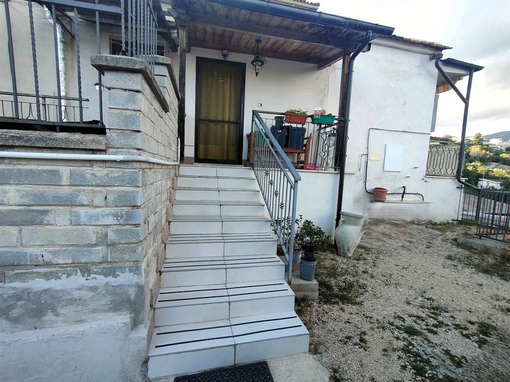 Villetta a schiera a Paliano in Via Mole - Foto 2