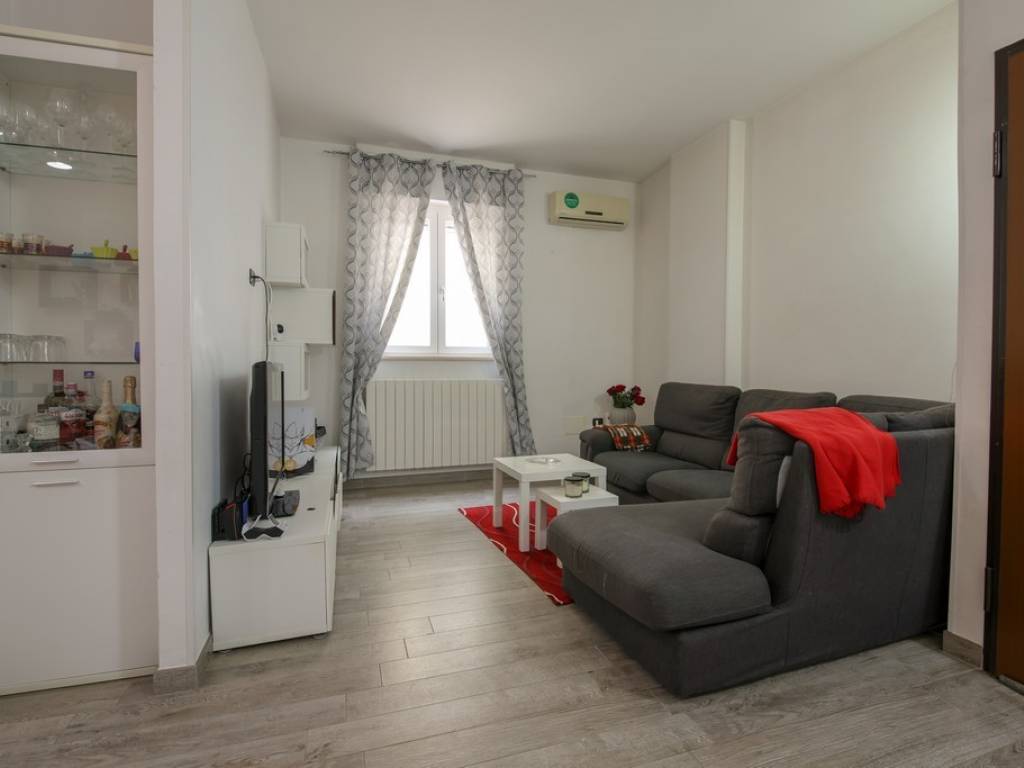 Appartamento a Brindisi in Via Fratelli Cervi, 17 - Foto 3