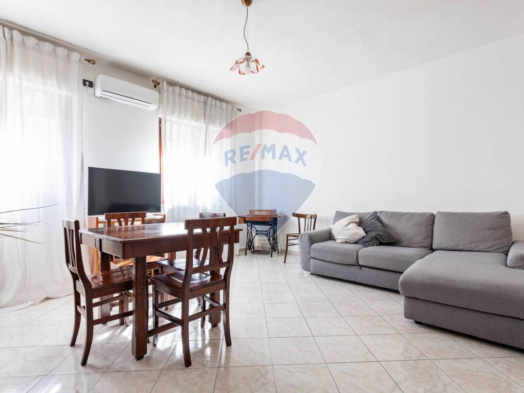 Appartamento a Quartu sant'elena in Via San Benedetto, 12 - Foto 3