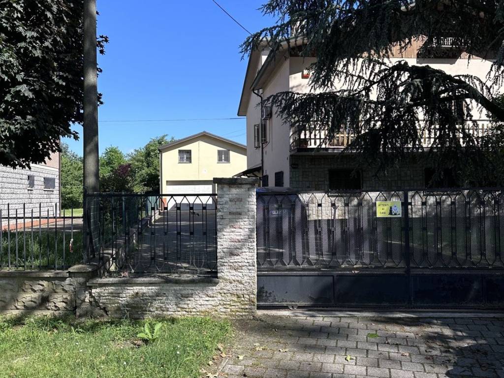 Villa a Sant'ilario d'enza in Via Polesine - Foto 2
