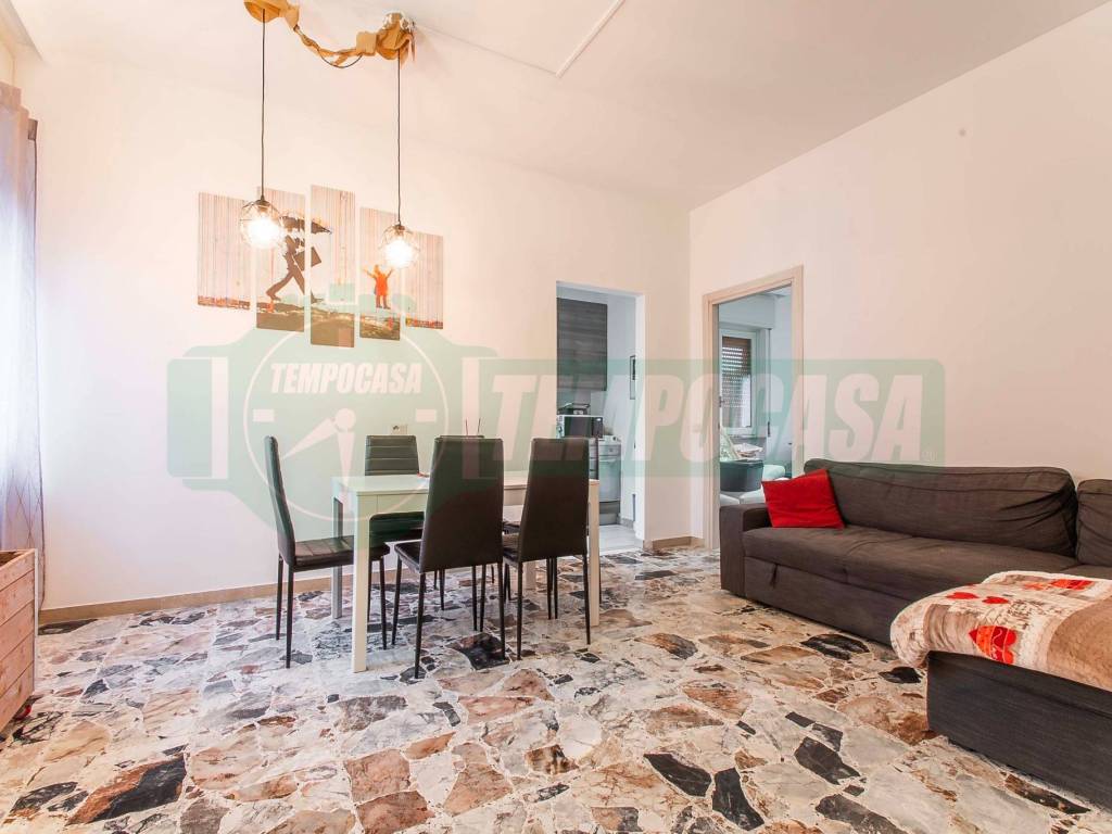 Villa a Tradate in Via Maria Mazzini Drago, 10 - Foto 3