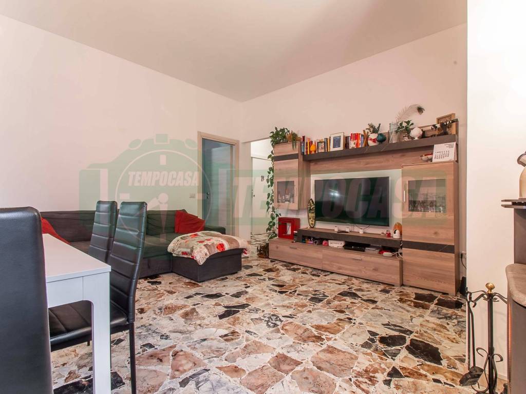 Villa a Tradate in Via Maria Mazzini Drago, 10 - Foto 4
