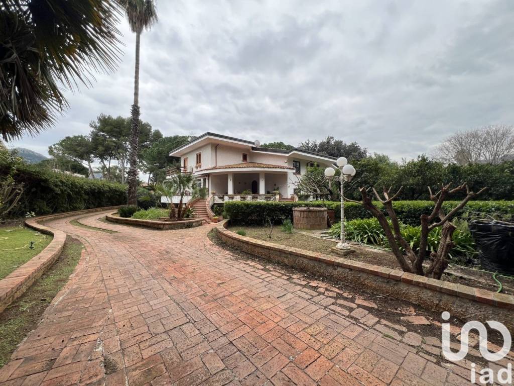 Villa a Palermo in Via Sebastiano Bavetta - Foto 4