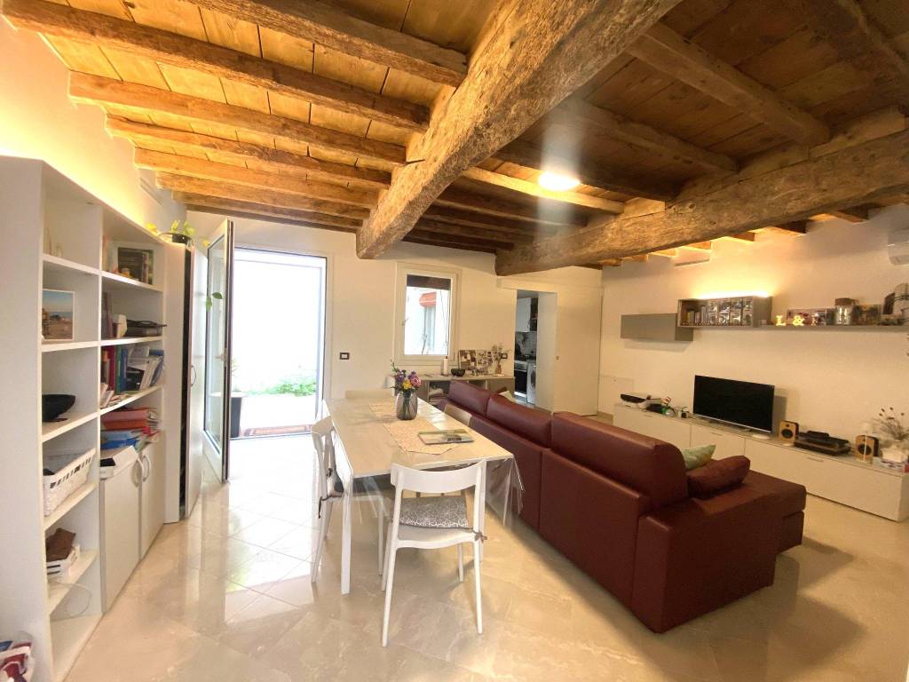Appartamento a Ferrara in Via Carri - Foto 2