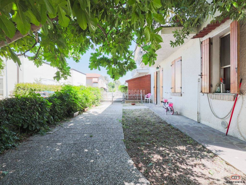 Villa a Bagnacavallo in Via Federico Confalonieri - Foto 4
