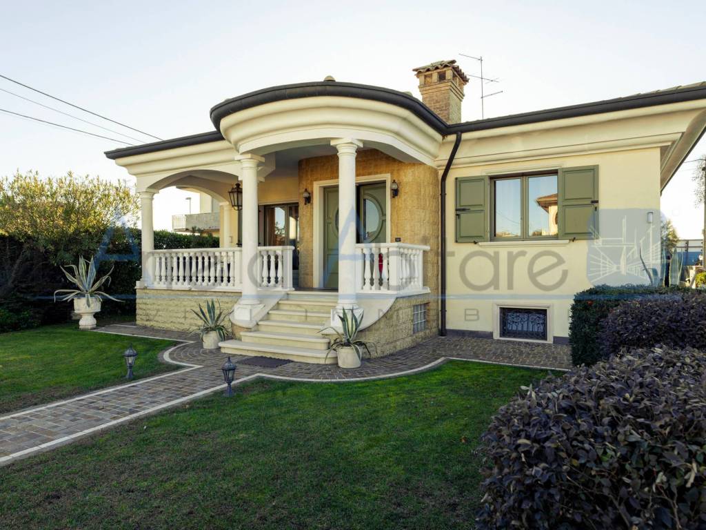 Villa a Oppeano in Via A.Catalani, 3 - Foto 3