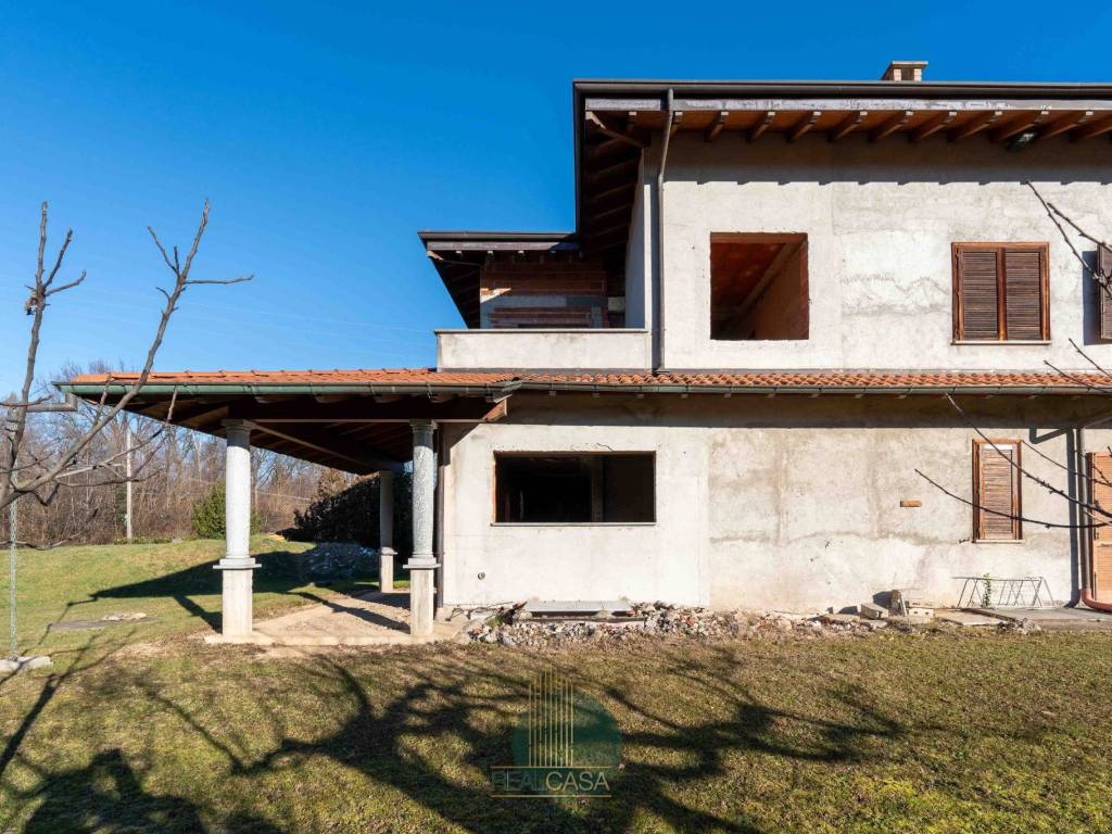 Appartamento a Venegono superiore in Via delle Missioni, 22 - Foto 3