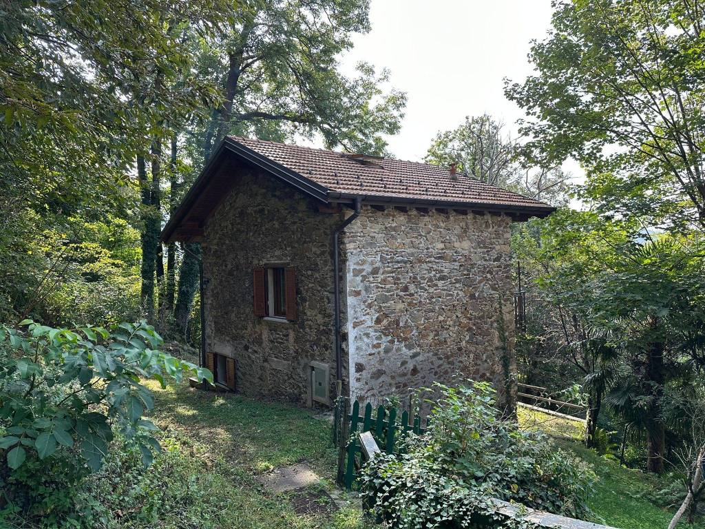 Villa a Bellano in Località Busé - Foto 3