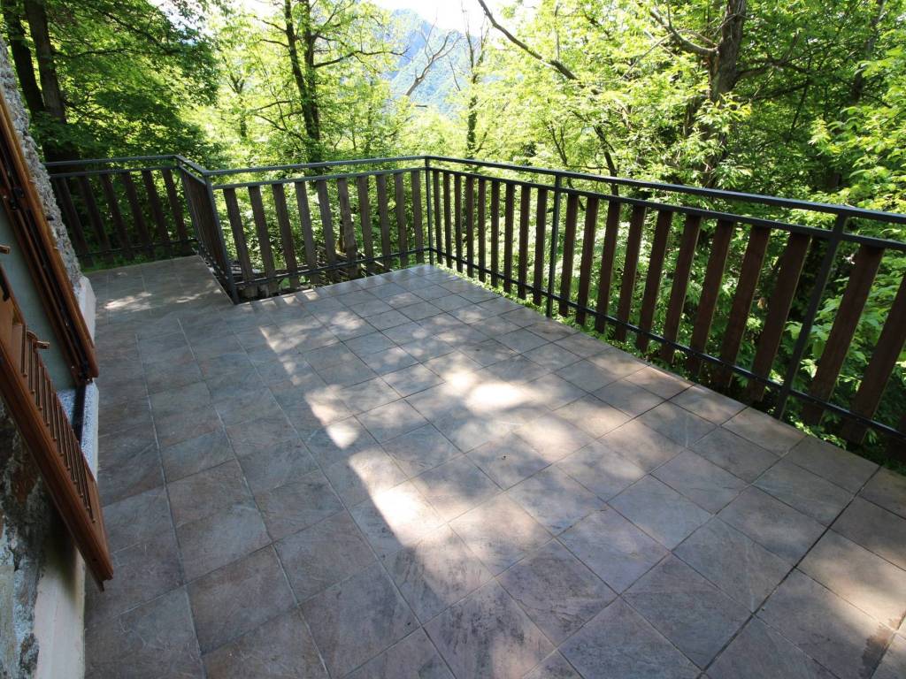 Villa a Bellano in Località Busé - Foto 4