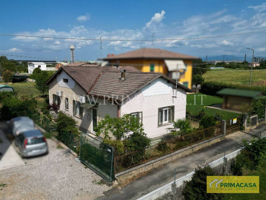 Villa a Verona in Via Ercole d'Este, 13 - Foto 2