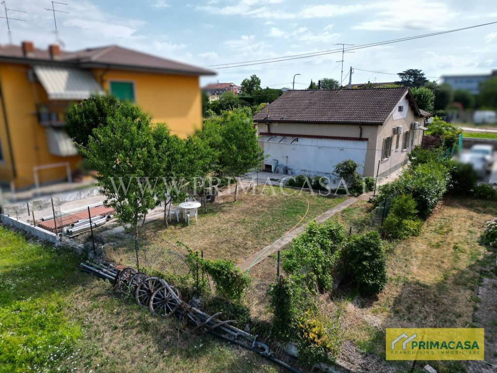 Villa a Verona in Via Ercole d'Este, 13 - Foto 3