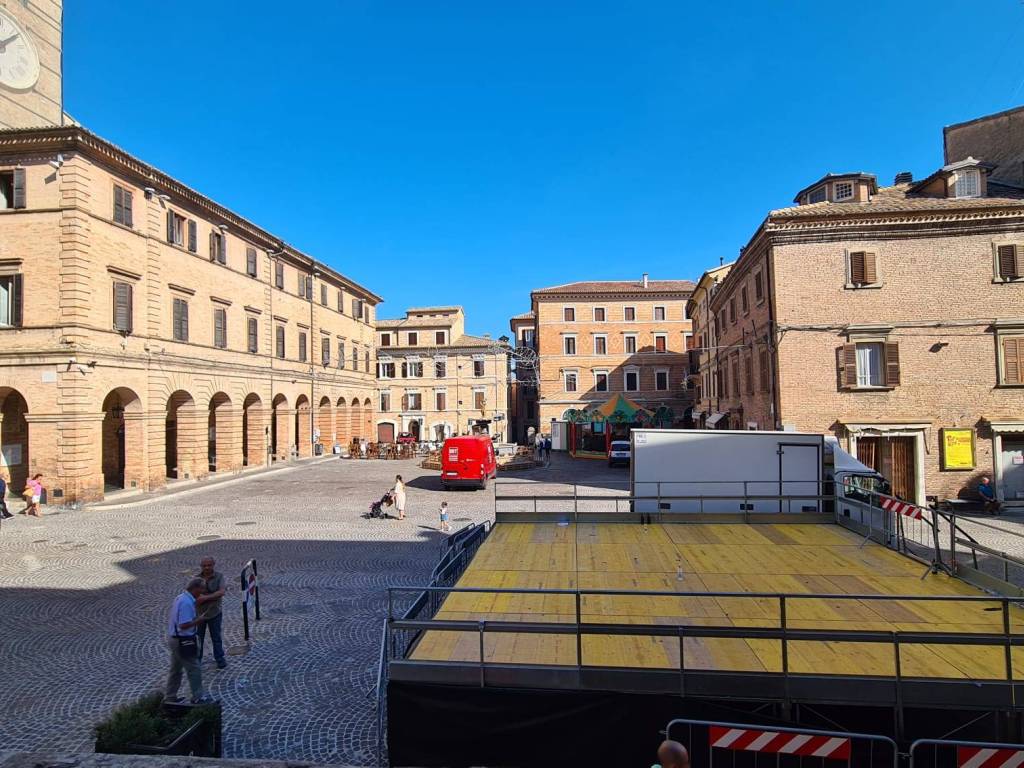 Immobile a Osimo in Piazza Boccolino da Guzzone - Foto 4