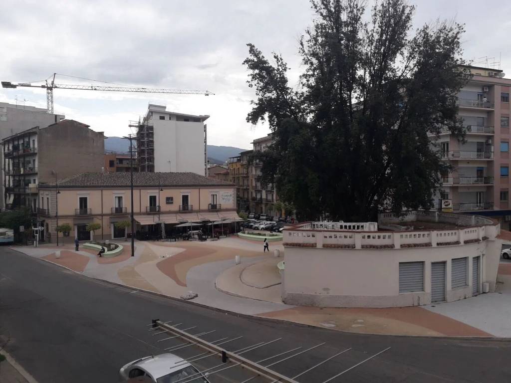 Appartamento a Cosenza in Piazza Della Riforma, 8 - Foto 5