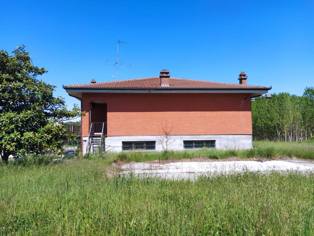 Villa a Rocchetta tanaro in Via Sant'Emiliano - Foto 4