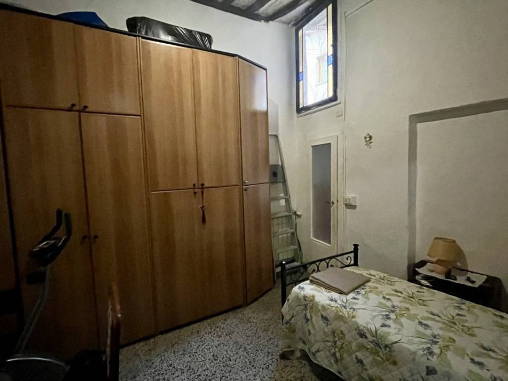 Appartamento a Montevarchi in Via Isidoro del Lungo - Foto 2