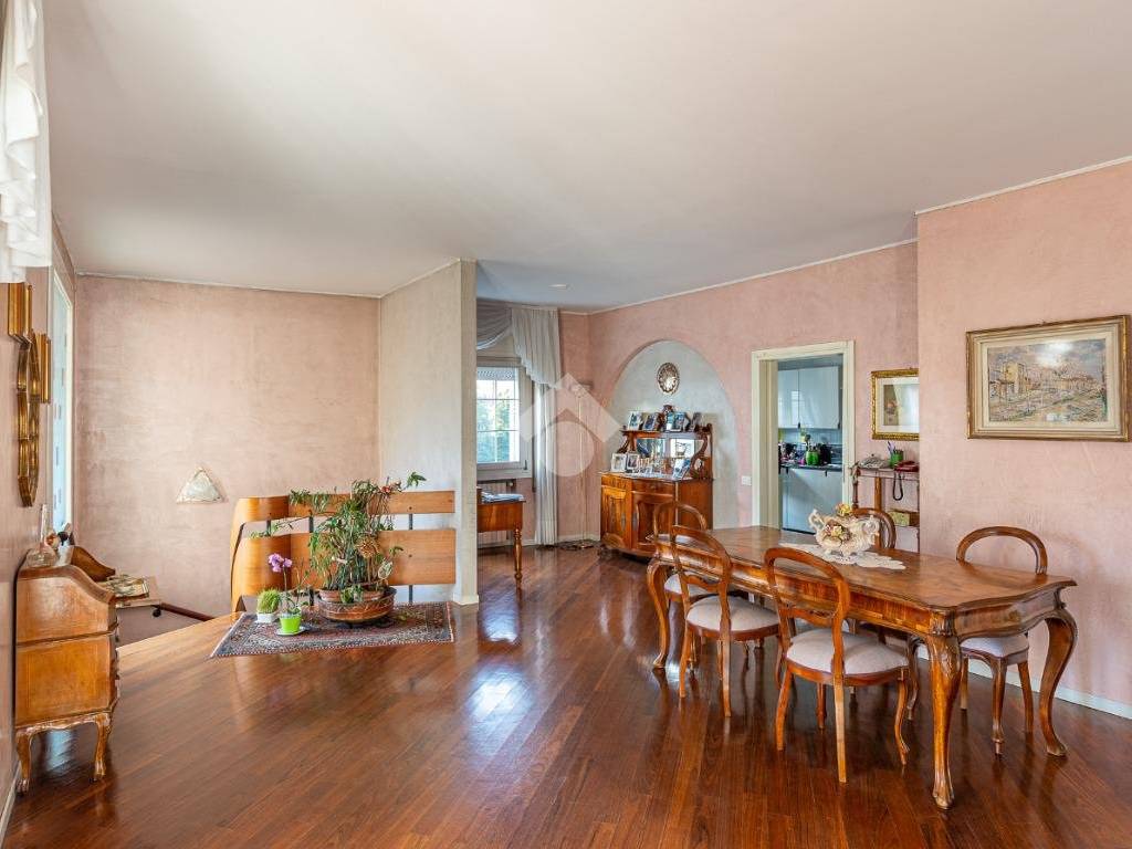 Villa a Vicenza in Via Gaetano Giardino, 7 - Foto 4
