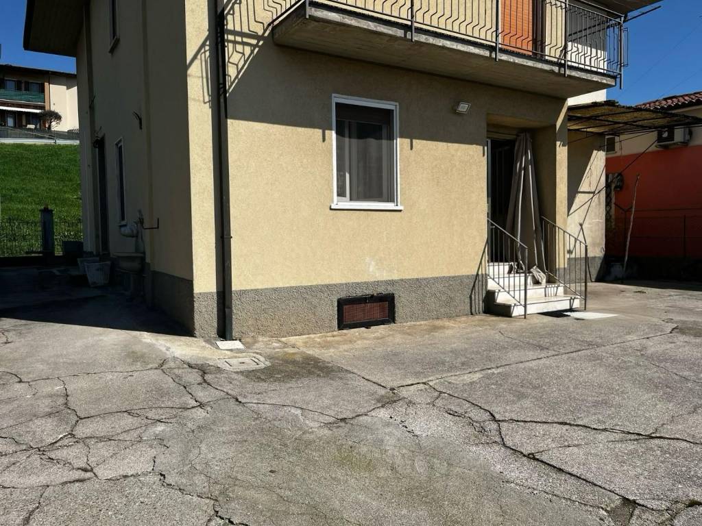 Appartamento a Capriano del colle in Piazza Mazzini, 1 - Foto 3