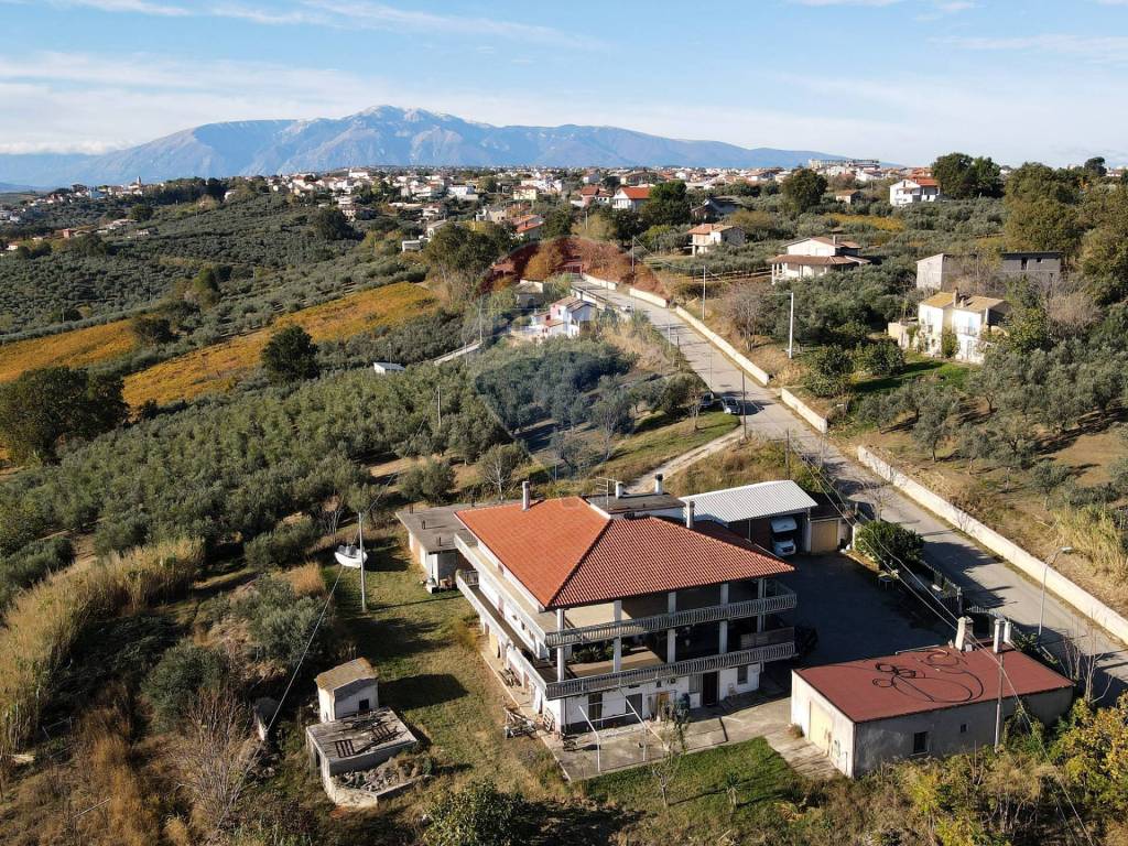 Appartamento a Santa maria imbaro in C.da Borgata Colli, 46 - Foto 3