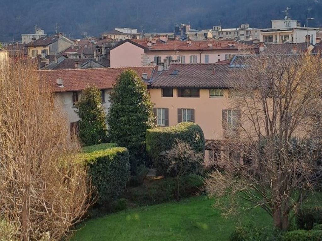 Immobile a Como in Via Adriano Auguadri, 22 - Foto 4