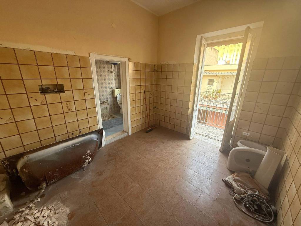 Appartamento a Barletta in Via Giuseppe Abate - Foto 4