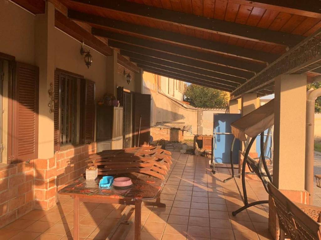 Villa a Motta de' conti in via Roma - Foto 3