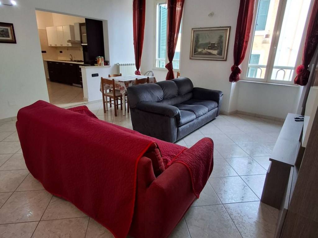 Appartamento a Gaeta in Via Piave - Foto 3