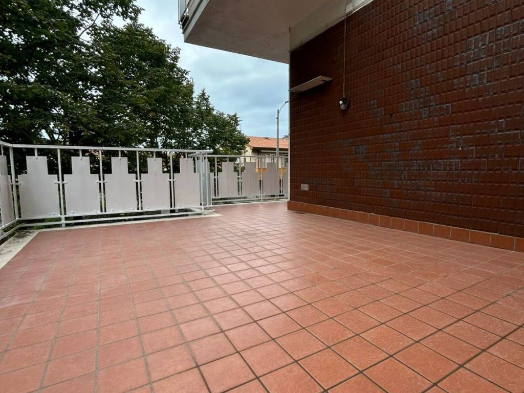 Appartamento a Ancona in Via Alessandro Maggini - Foto 2