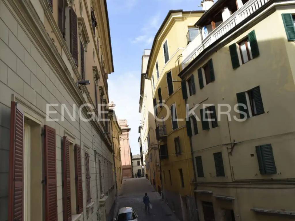 Appartamento a Jesi in Via Giuseppe Mazzini - Foto 3