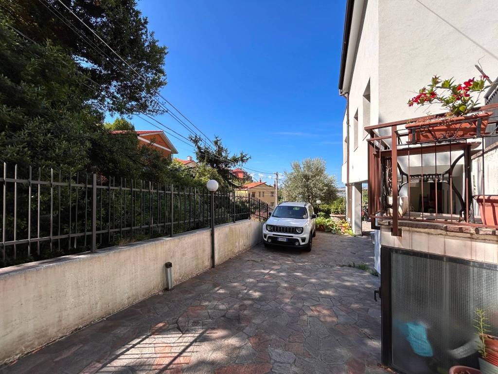 Villa a Trieste in Via Rio Spinoleto - Foto 5