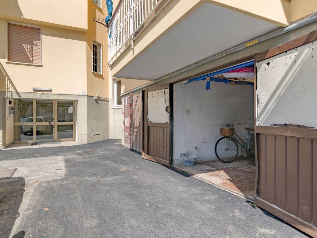Box / garage a Borghetto santo spirito in Via Tevere - Foto 2