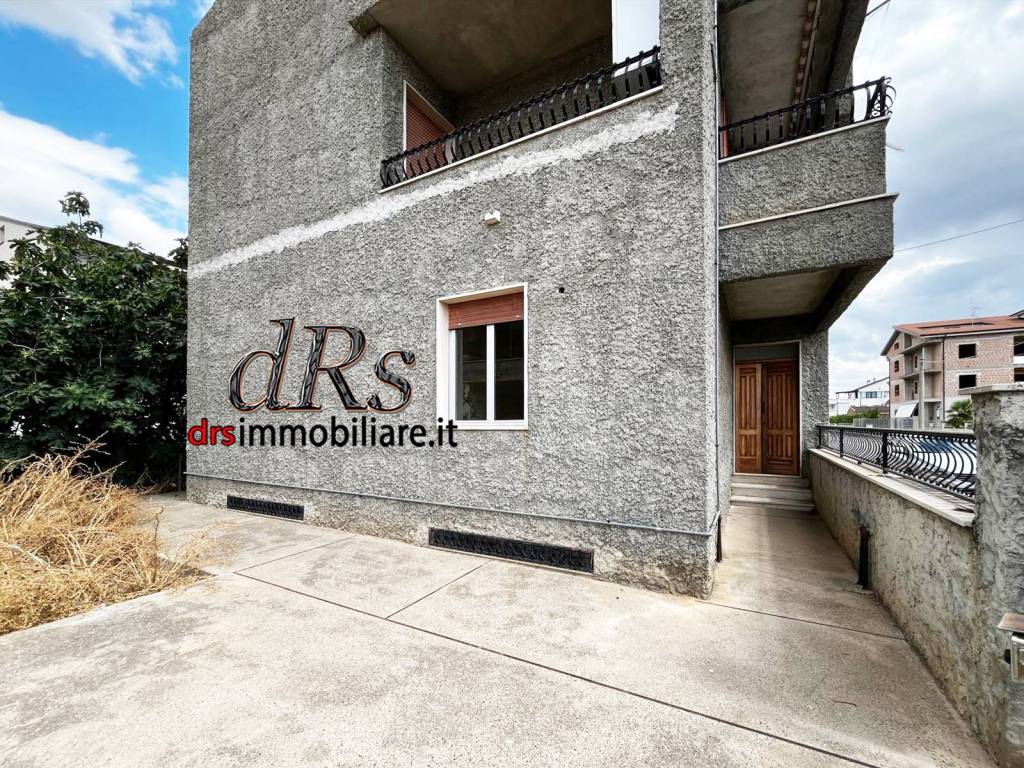 Appartamento a Pisticci in Via Emilia Romagna, 18 - Foto 3