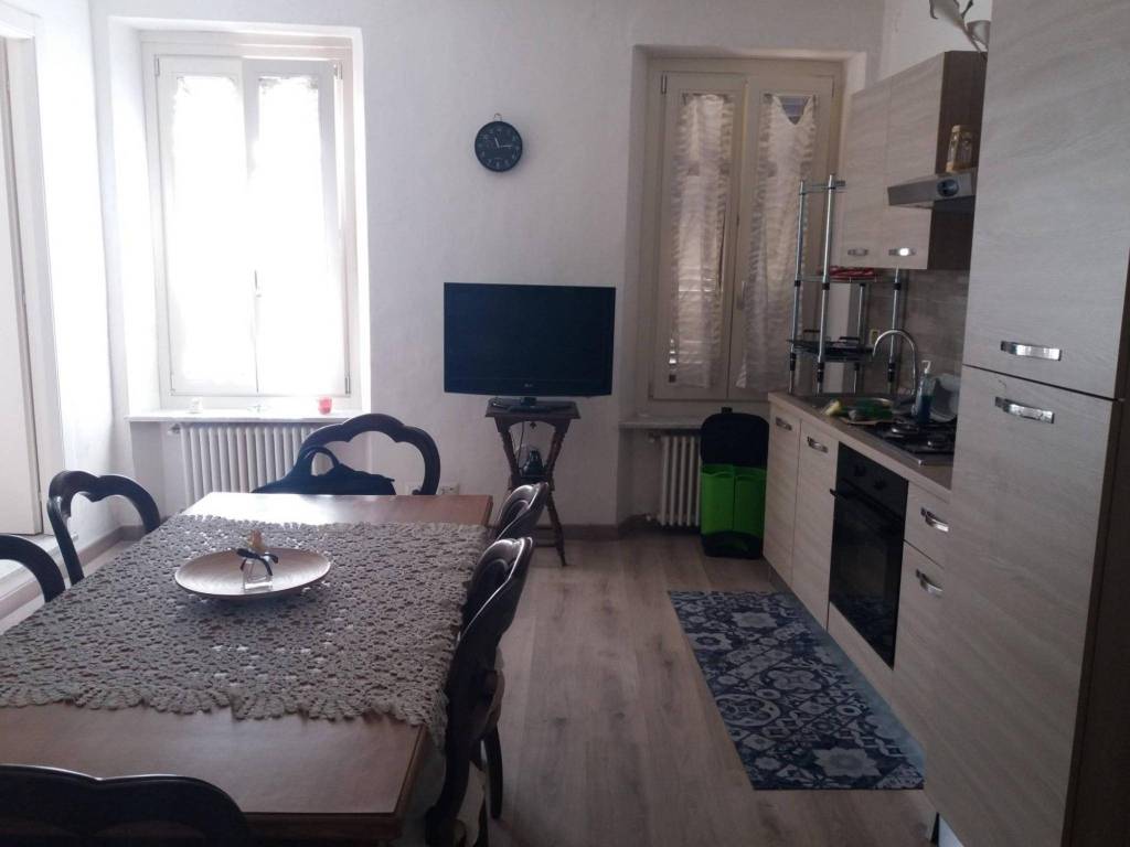 Appartamento a Carmagnola in Piazza Giuseppe Mazzini - Foto 4