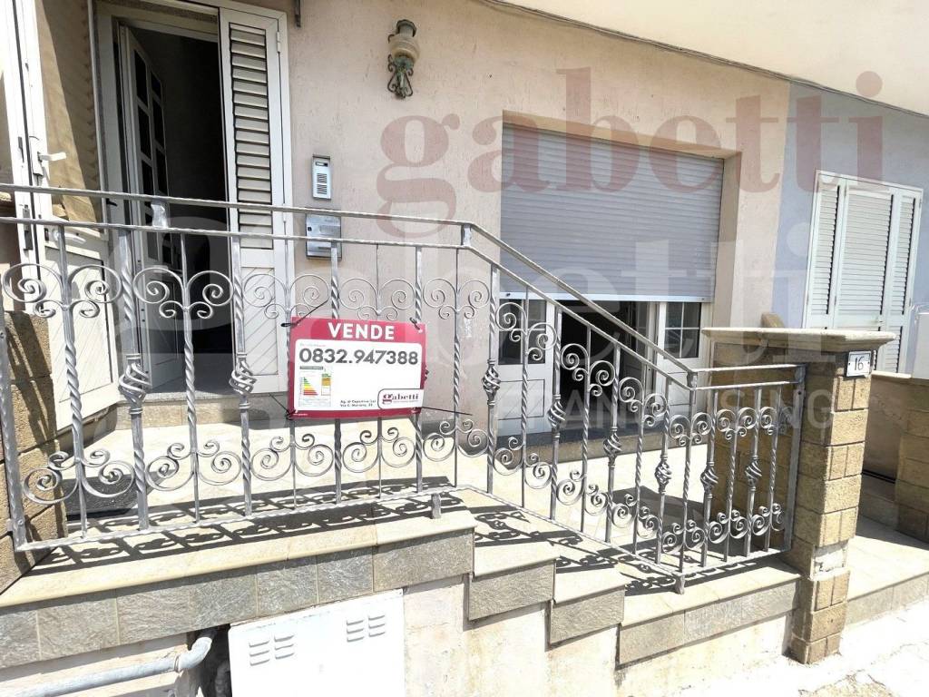 Casa indipendente a Spongano in via nino bixio - Foto 2