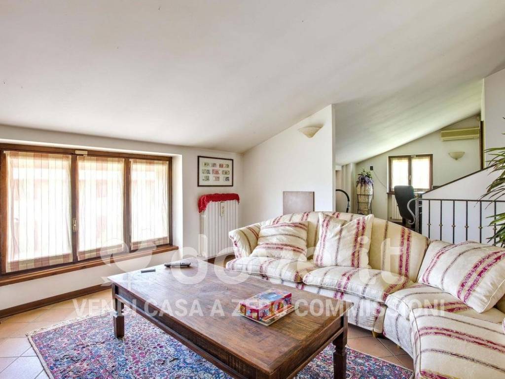 Villa a Vedano olona in Via Adua - Foto 5