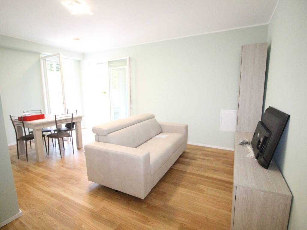 Appartamento a Como in Via Conciliazione, 94 - Foto 3
