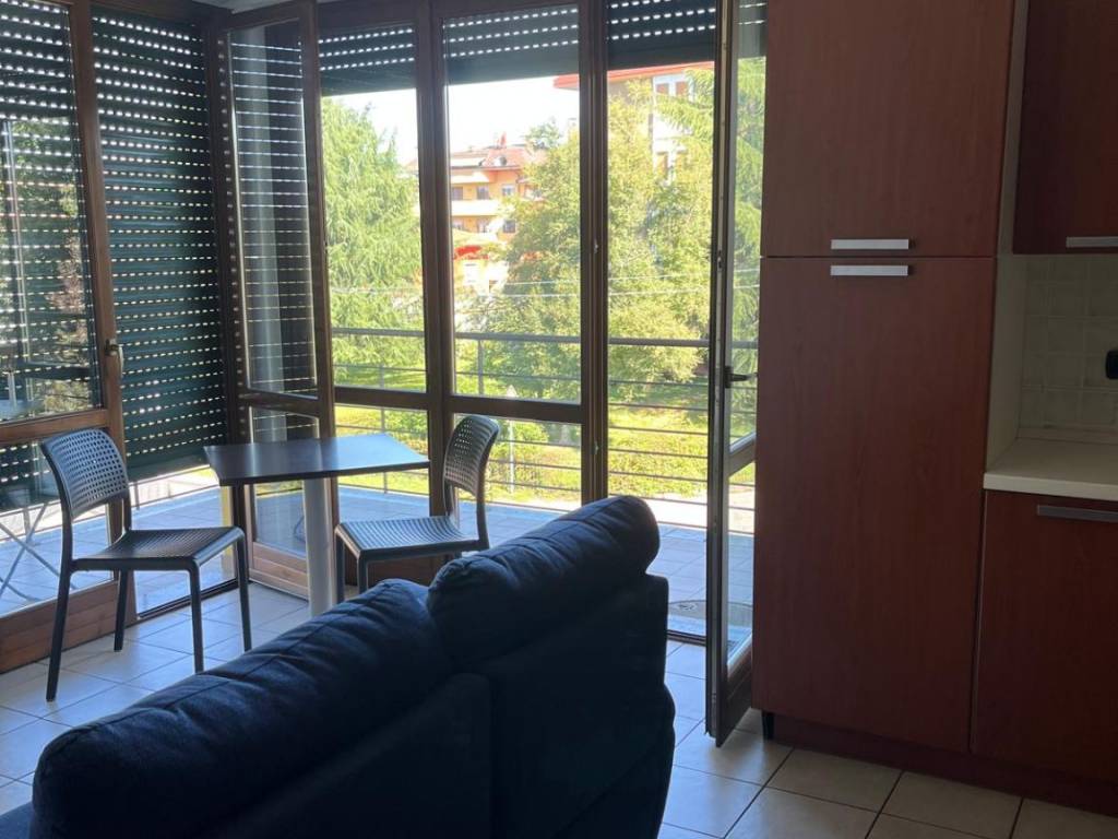 Appartamento a Borgomanero - Foto 2