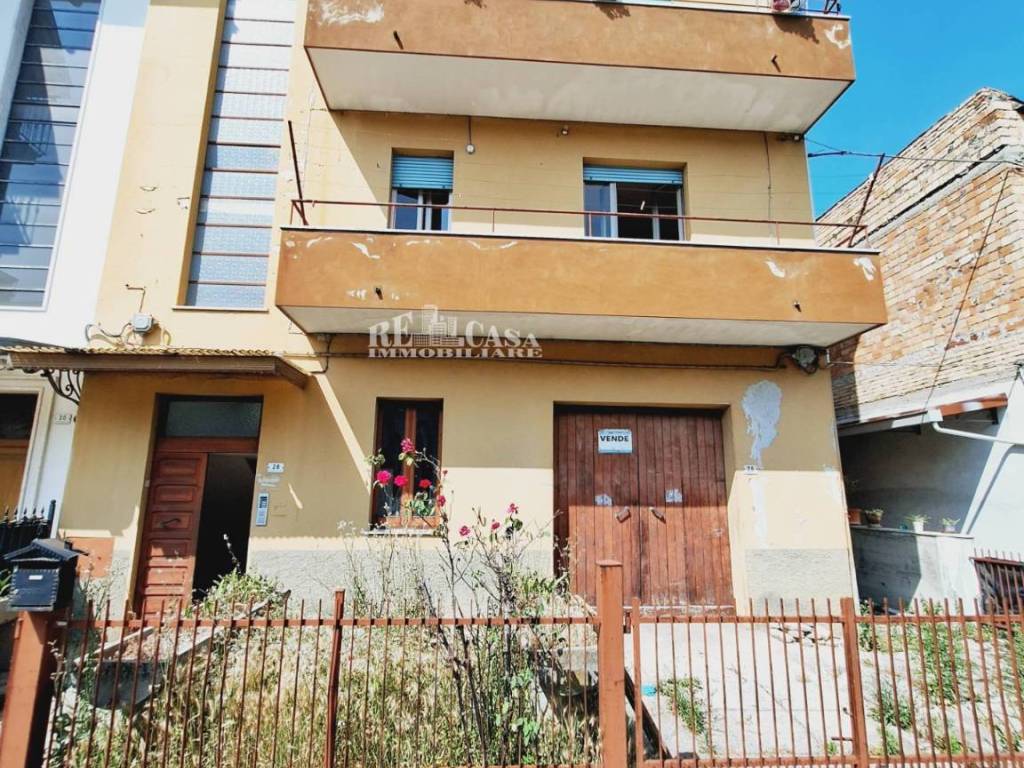 Casa indipendente a San benedetto del tronto in via montagna dei fiori, 28 - Foto 2