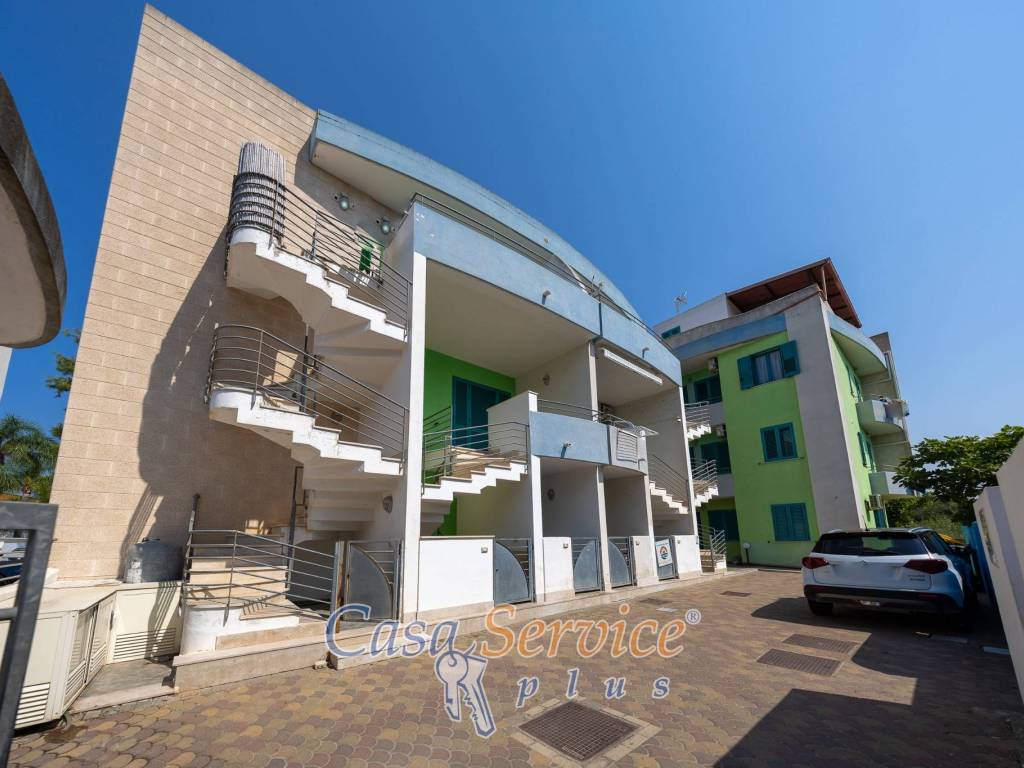 Appartamento a Gallipoli in Via delle Robinie - Foto 4