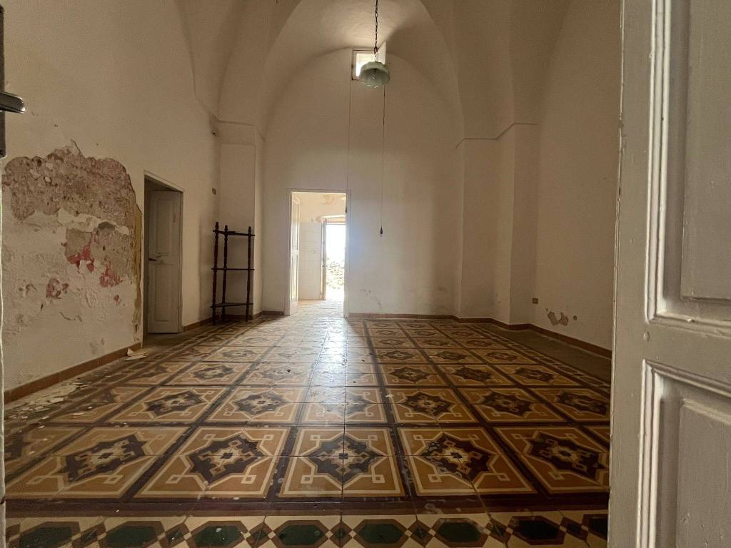 Casa indipendente a Andrano in Via Milano - Foto 2