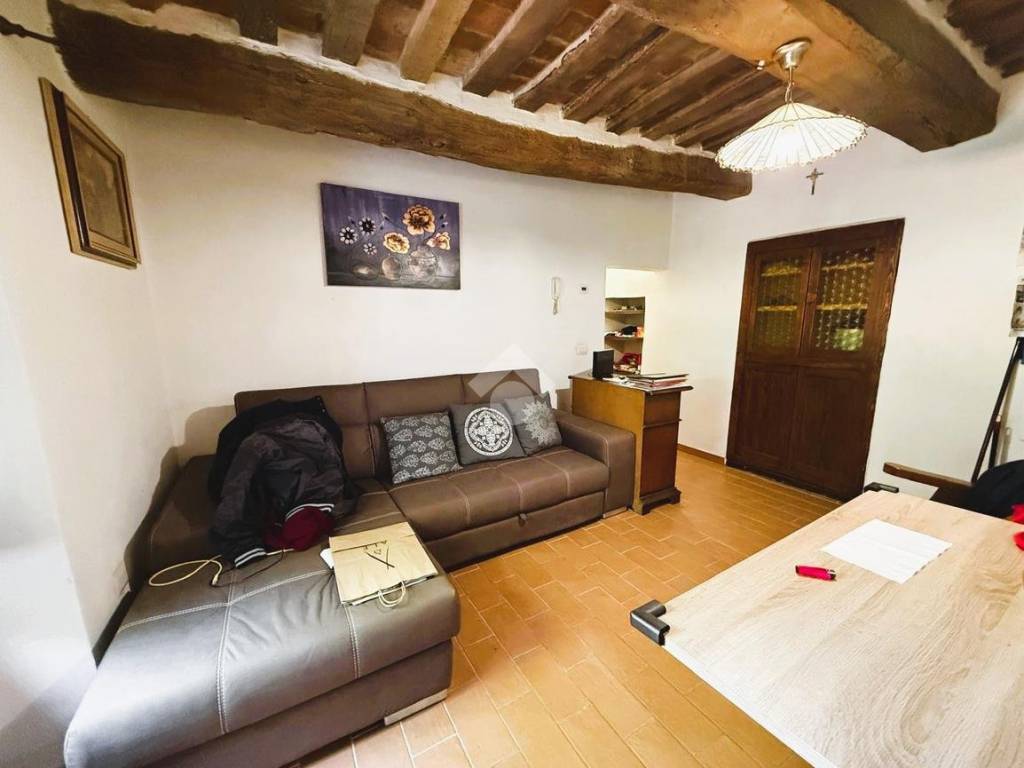 Casa indipendente a Gubbio in Via dei Bettelli - Foto 4