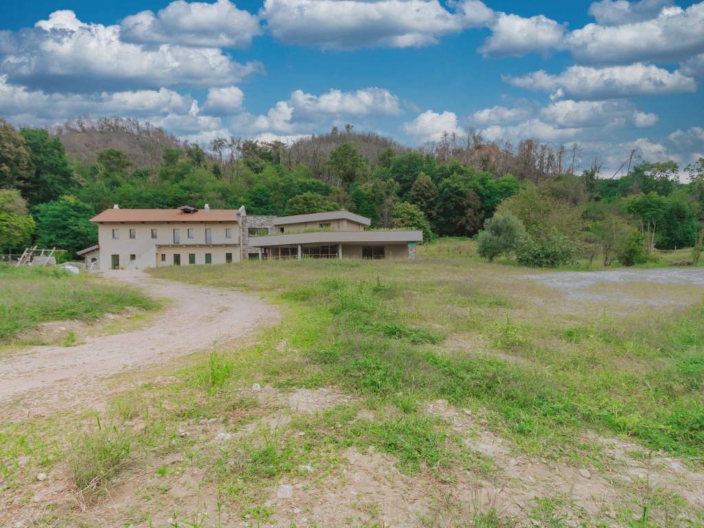 Villa a Angera in Via Vigne Secche - Foto 3