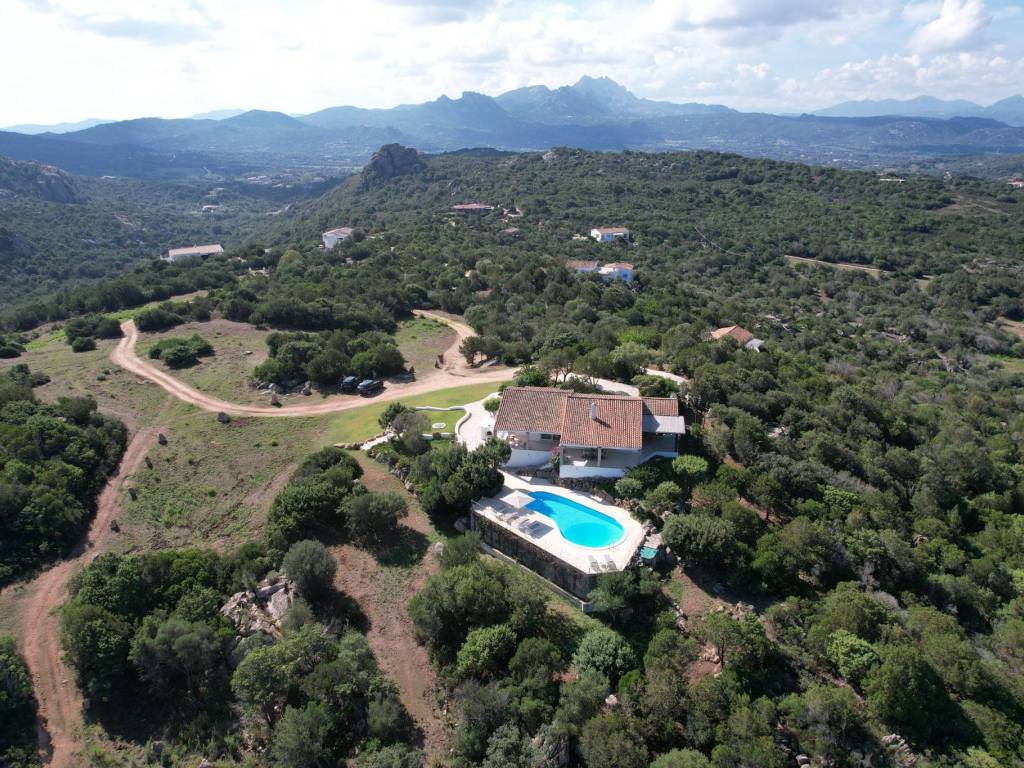 Villa a Arzachena in Località Santa Teresina - Foto 3