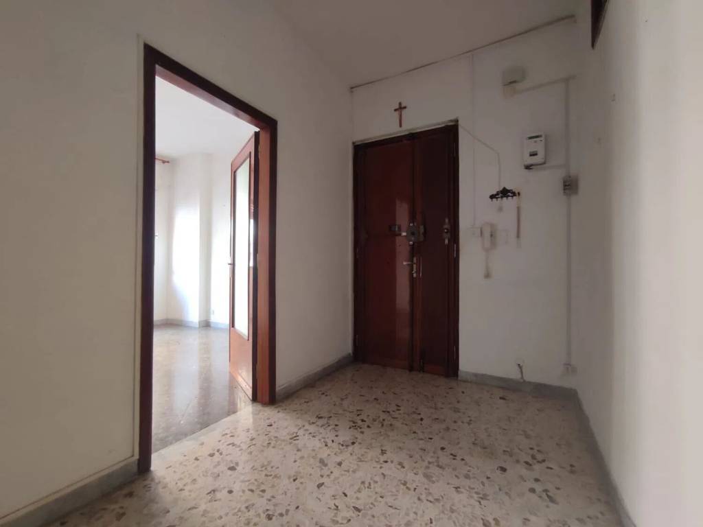 Appartamento a Taranto in Via Emilia, 38 - Foto 4