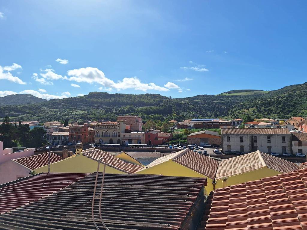 Casa indipendente a Bosa in Via Muraglia Vecchia - Foto 4