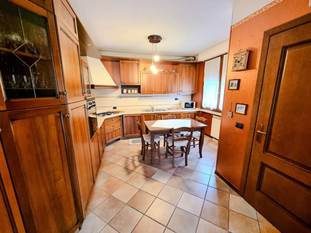 Appartamento a Asola in Strada per Cadimarco, 5 - Foto 5