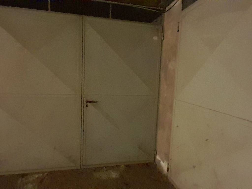 Box / garage a Novara in Via Isaac Newton - Foto 3