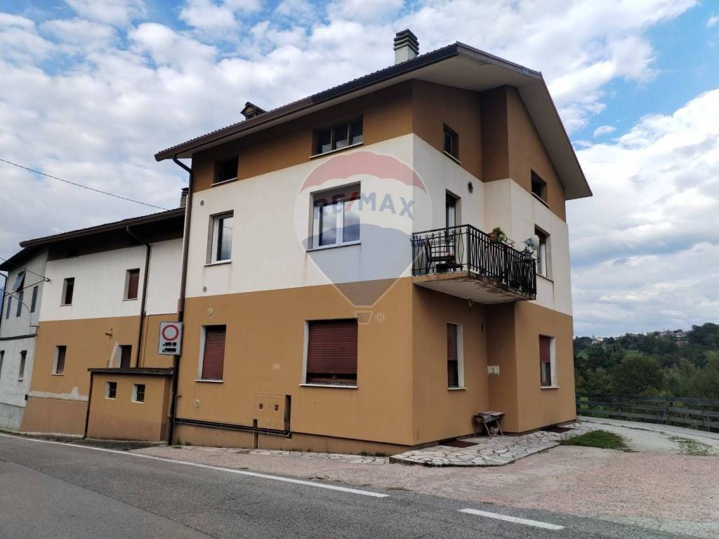 Appartamento a Borgo valbelluna in Via Nave, 32 - Foto 2