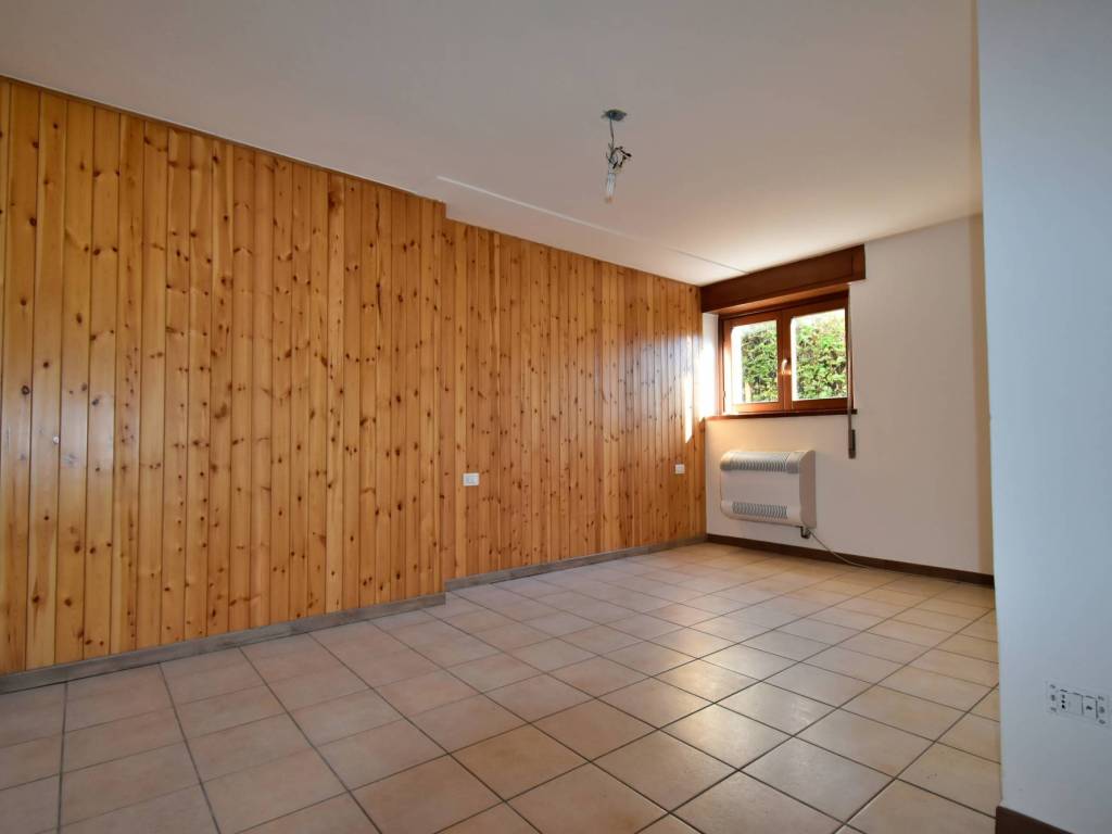 Appartamento a Berbenno di valtellina in Via Berbenno, 491 - Foto 5